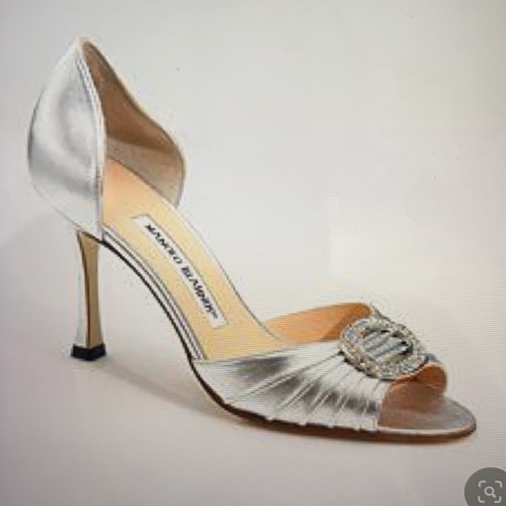 Gorgeous Gold Heels! - Picture 15 of 15